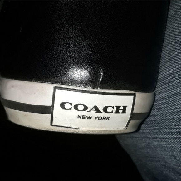 Genuine coach shoes - Picture 3 of 4